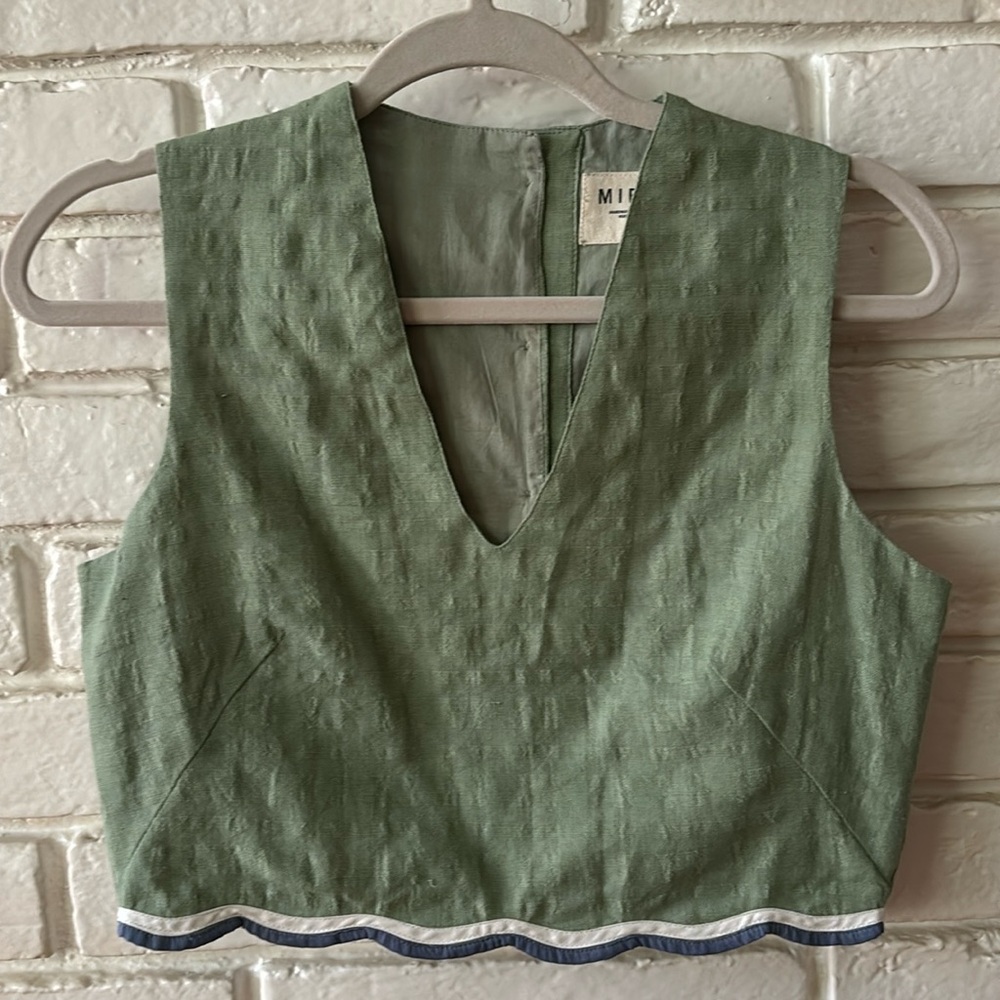 XS Mirth Bondi Top in Willow Boxweave EUC